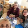 Fika och samtal i samband med möte i Sthlms stadshus 2016-06